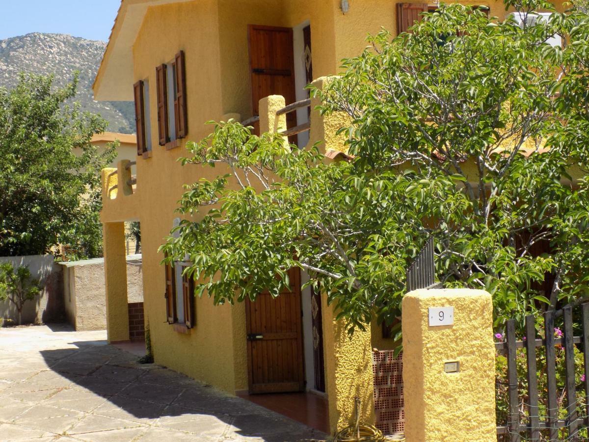 Casa Vacanze Gardenia Solanas  Exterior photo