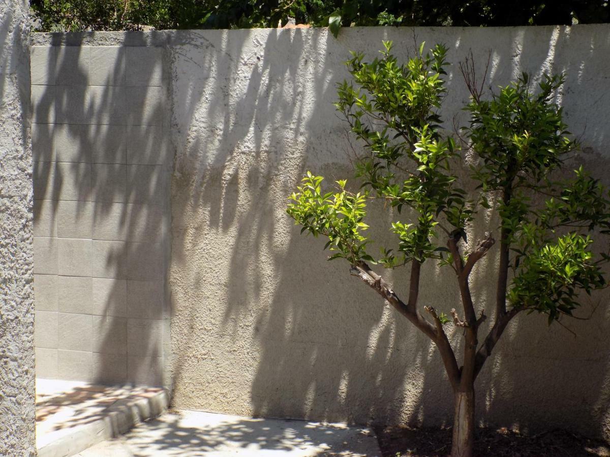 Casa Vacanze Gardenia Solanas  Exterior photo
