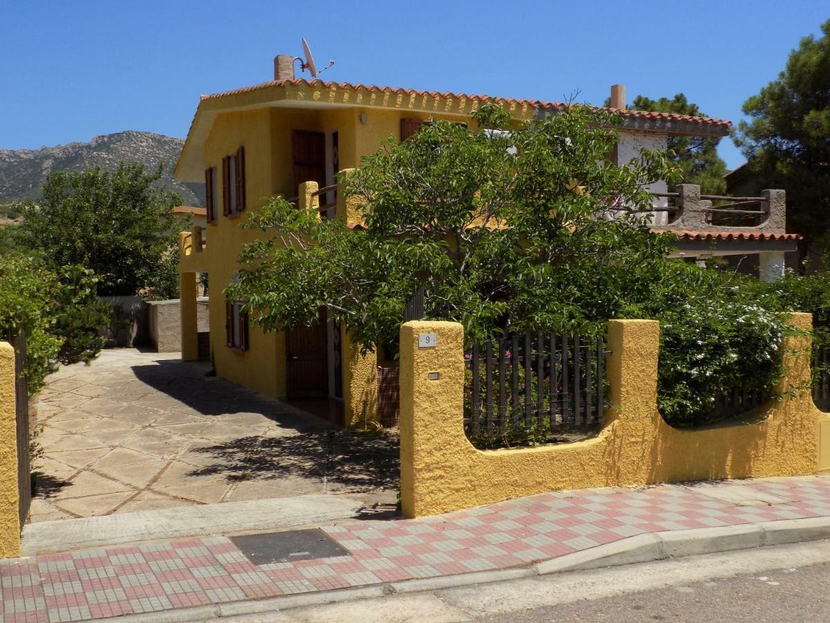 Casa Vacanze Gardenia Solanas  Exterior photo