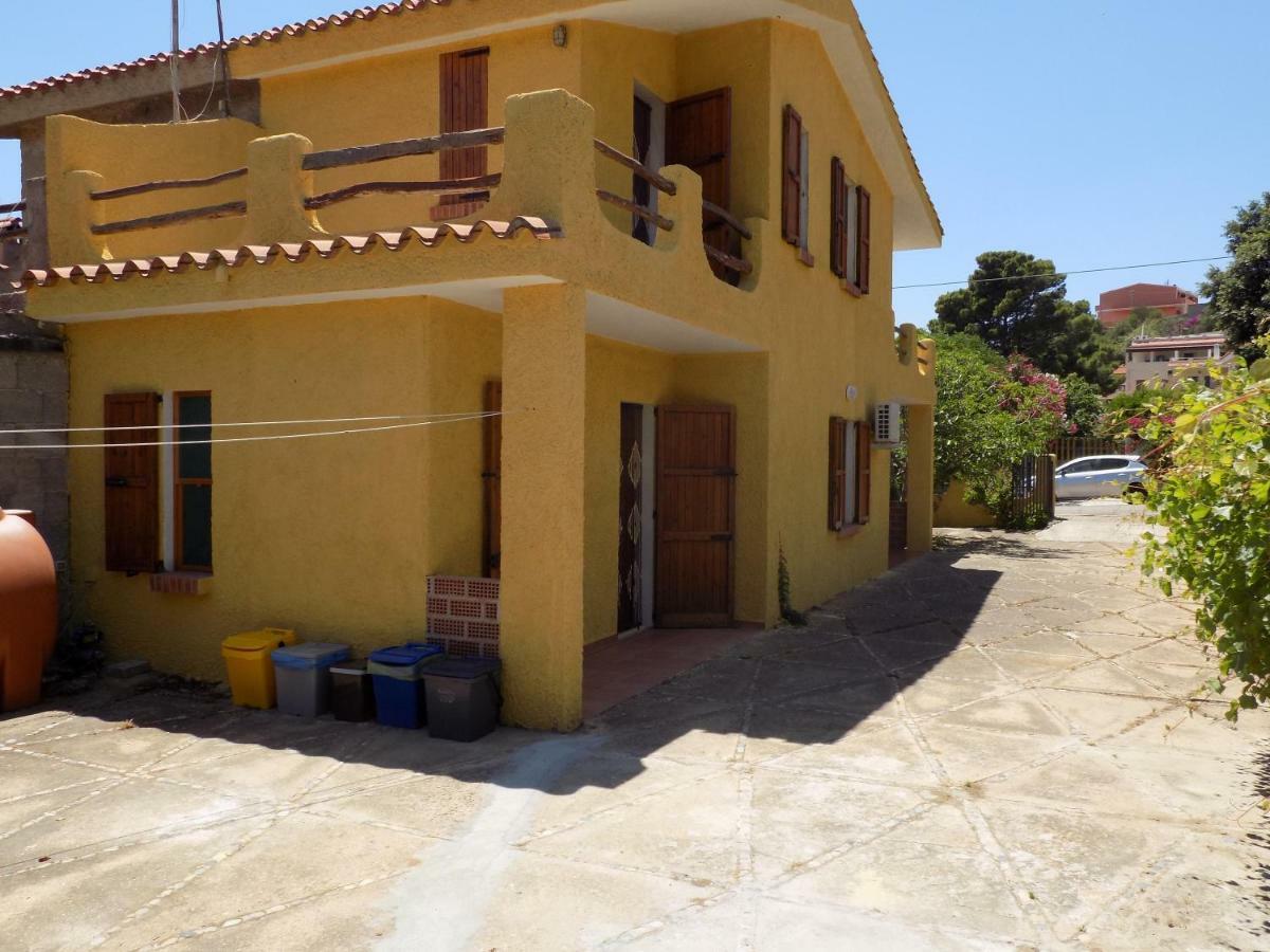 Casa Vacanze Gardenia Solanas  Exterior photo